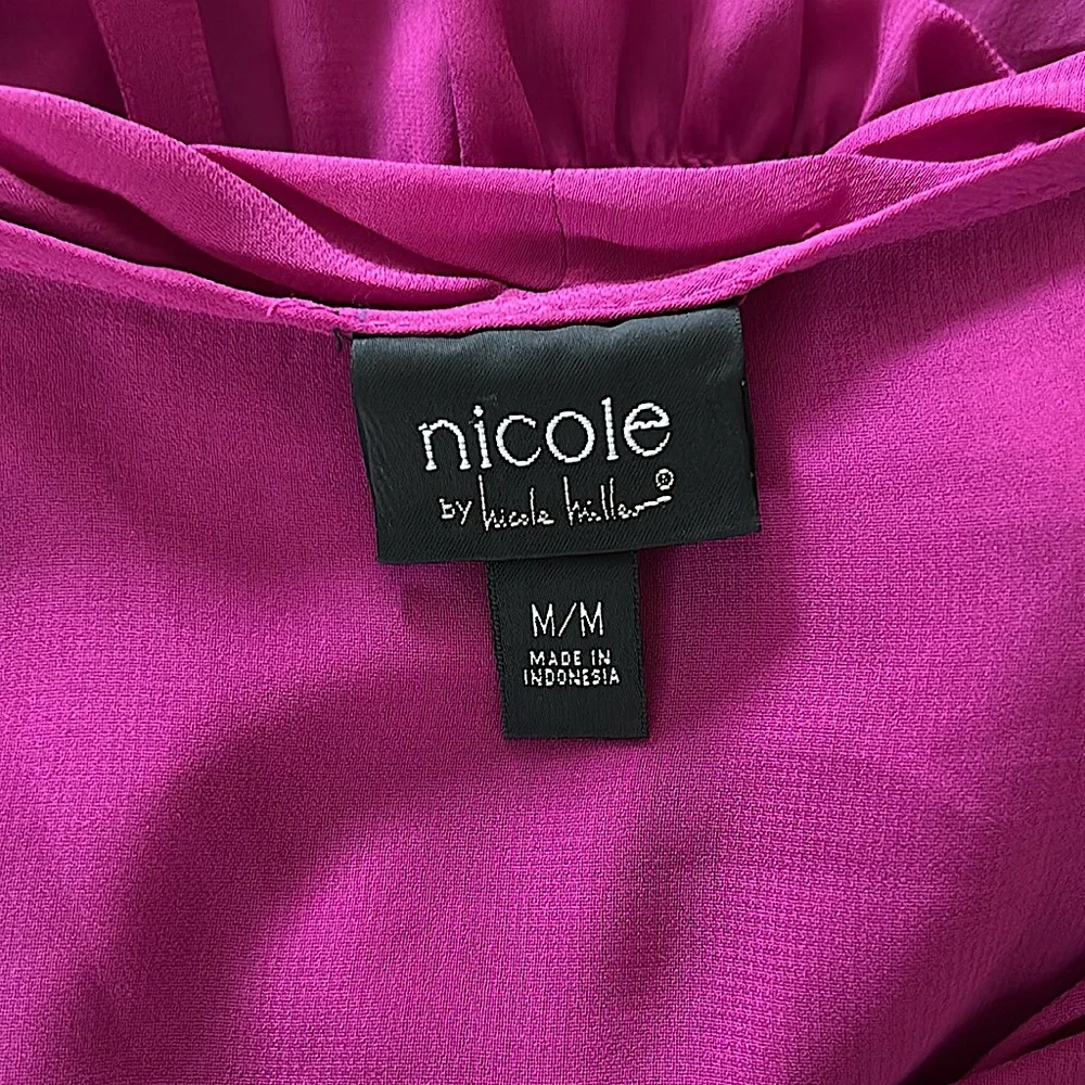 Nicole by Nicole Miller Wispy Fuchsia  Sleeveless Shirt Blouse Top **Size M** - Picture 5 of 5